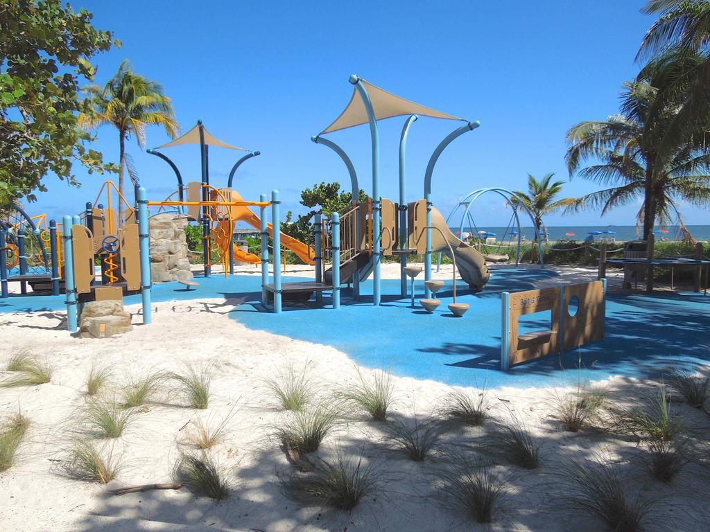 Pineapple Place Apartment Pompano Beach Luaran gambar