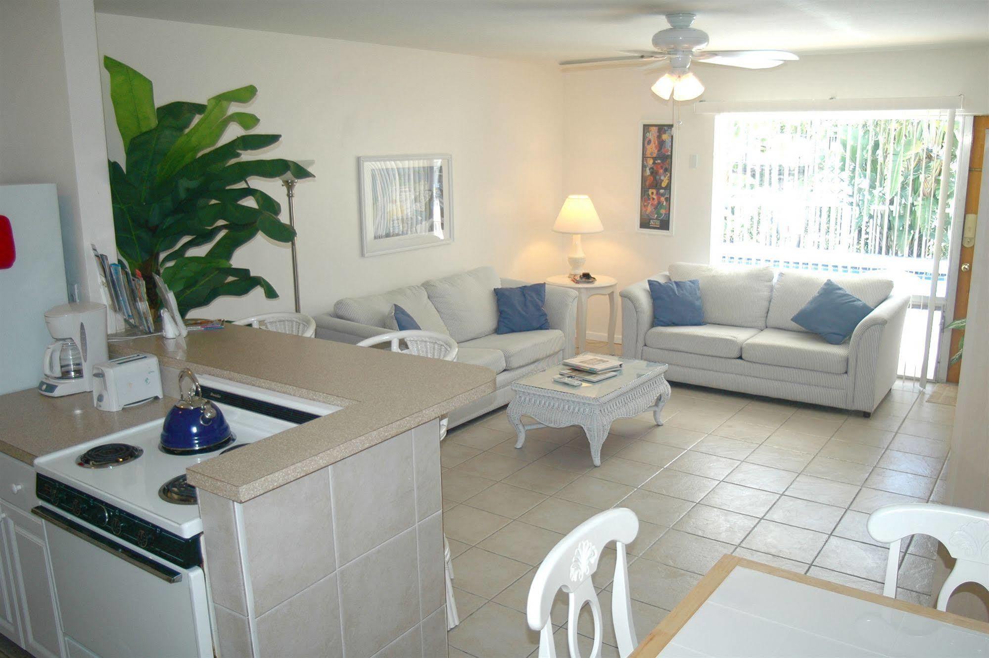 Pineapple Place Apartment Pompano Beach Luaran gambar